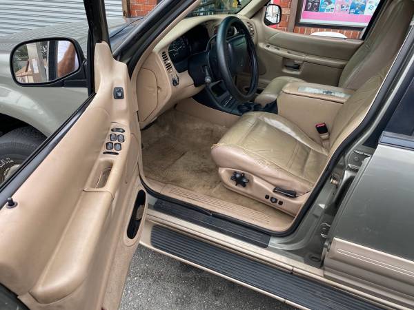 2001 mercury mountaineer - cars & trucks - by owner - vehicle... for sale in Elmont, NY – photo 7