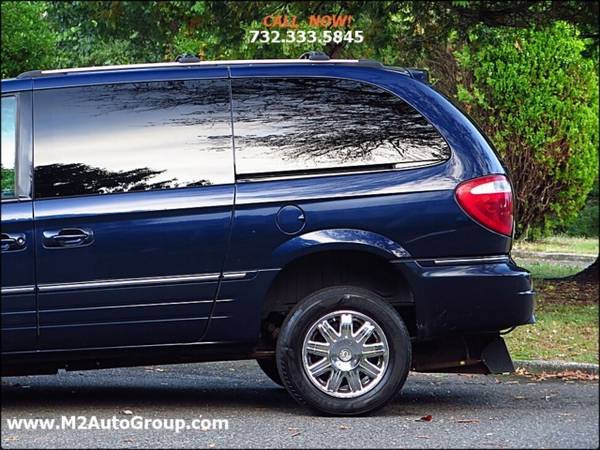 2006 Chrysler Town & Country Limited 4dr Extended Mini Van w/ Power... for sale in East Brunswick, NY – photo 24