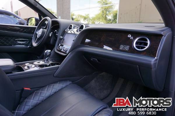 2017 Bentley Bentayga First Edition ~ Diamond Stitched ~ Black Out Pkg for sale in Mesa, AZ – photo 8