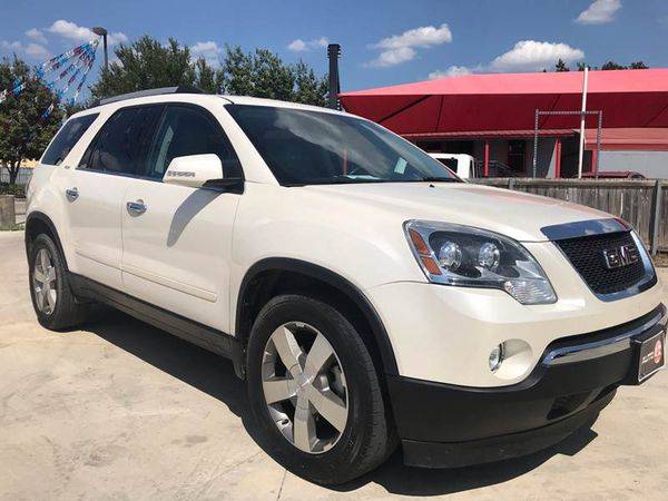 2012 GMC Acadia SLT 2 4dr SUV EVERYONE IS APPROVED! for sale in San Antonio, TX