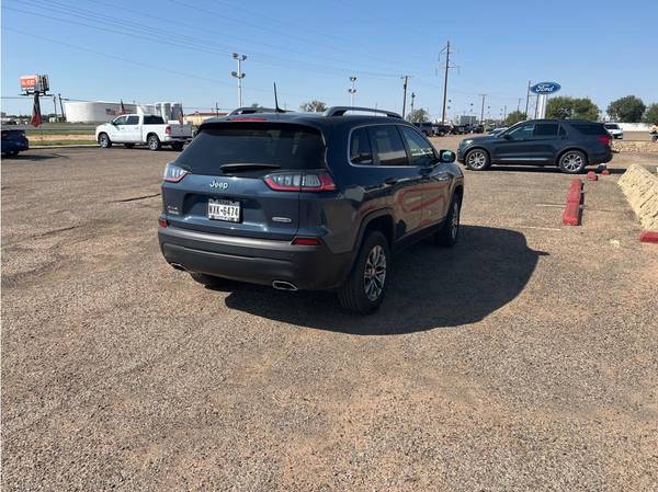2020 Jeep Cherokee Latitude Plus - - by dealer for sale in Brownfield, TX – photo 6