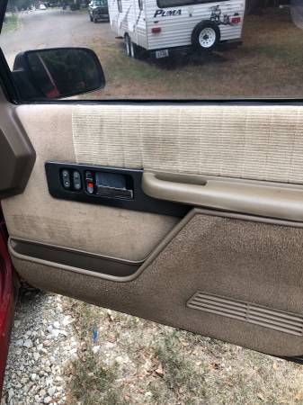 1994 Chevy Ext/cab 4X4 for sale in MEXIA, TX – photo 9