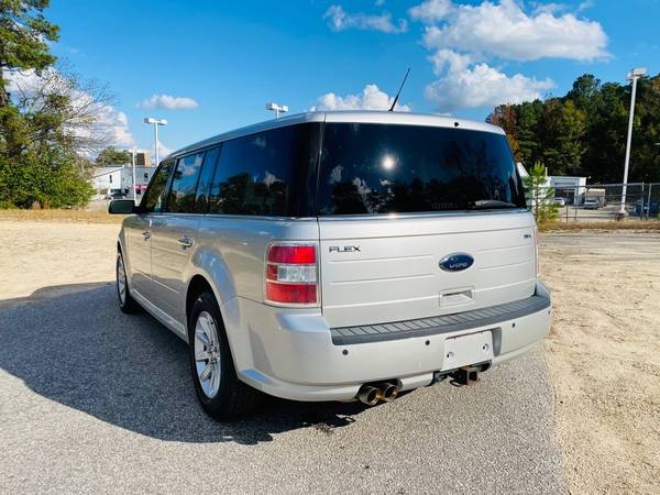 2011 Ford Flex - cars & trucks - by owner - vehicle automotive sale for sale in Fayetteville, NC – photo 7