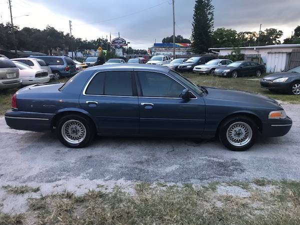 1998 Ford Crown Victoria 104k. Miles Cold Air Mint Leather LOW PRICE for sale in SAINT PETERSBURG, FL – photo 6