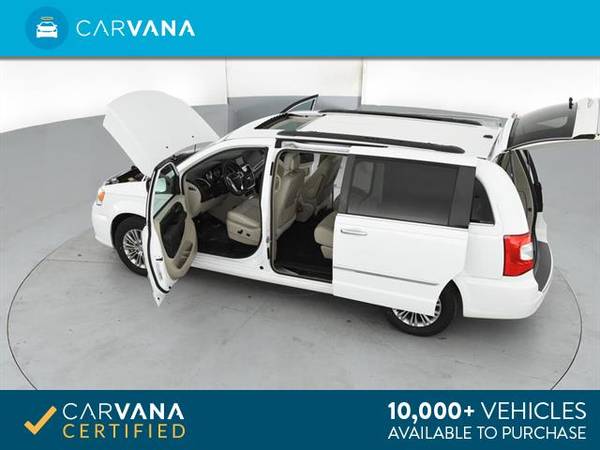 2016 Chrysler Town and Country Touring-L Minivan 4D mini-van White - for sale in Round Rock, TX – photo 13