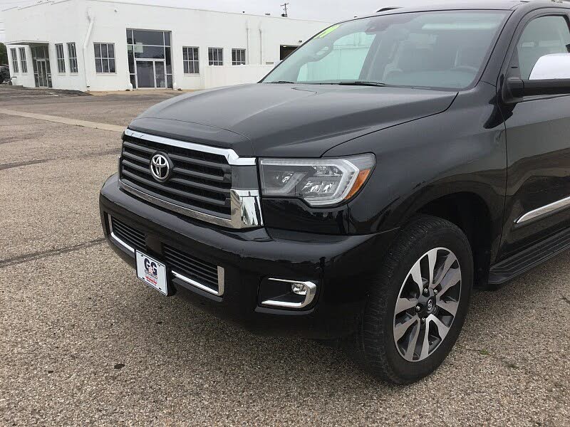 2019 Toyota Sequoia Limited 4WD for sale in Dodge city, KS – photo 2