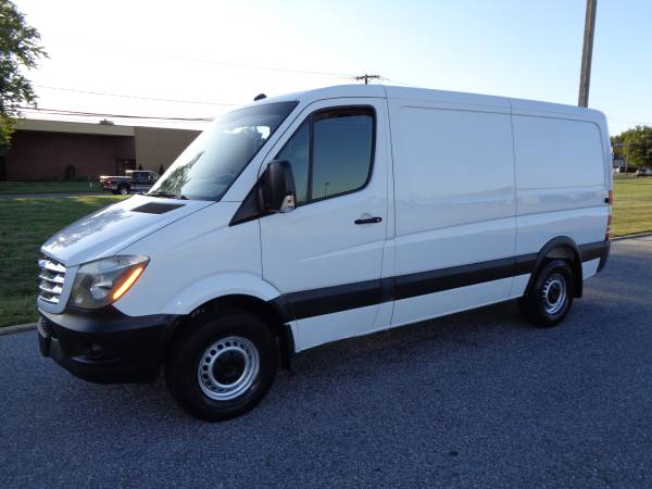 2014 MERCEDES-BENZ SPRINTER 2500 CARGO 144WB! 1-OWNER, RUNS VERY WELL! for sale in Palmyra, PA – photo 2