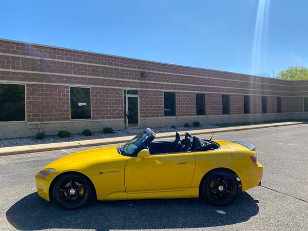 2001 Honda S2000: DESIRABLE 6 Spd Manual LOW Miles SUPER SHAR for sale in Madison, WI – photo 11