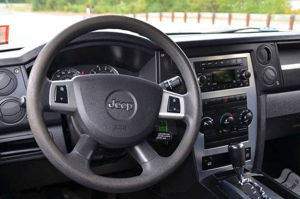 2009 Jeep Commander Sport 4x4 4dr SUV EASY FINANCING! for sale in Hillside, NJ – photo 17
