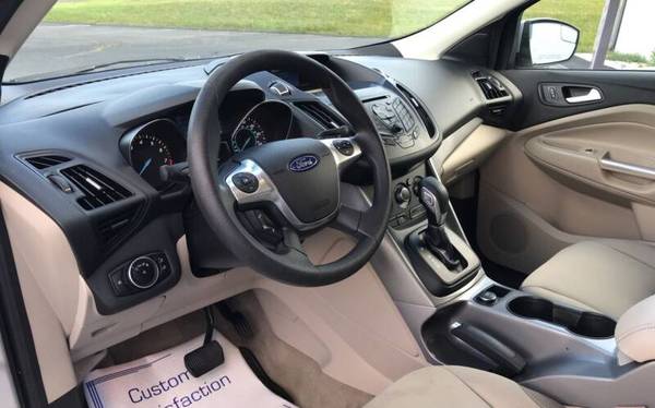 2015 Ford Escape SE AWD 4dr SUV 134253 Miles for sale in Bluff City, TN – photo 4
