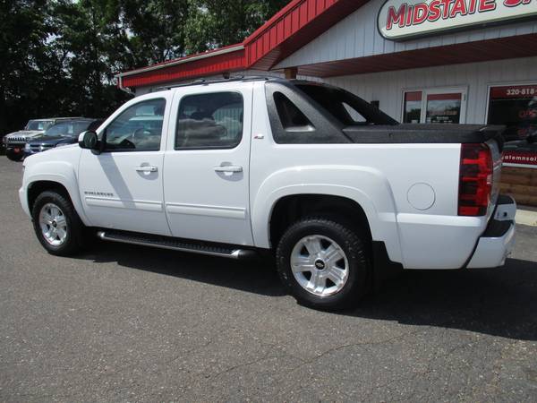 RUST FREE! 1-OWNER! Z71 4X4! 2011 CHEVROLET AVALANCHE LT for sale in Foley, MN – photo 5