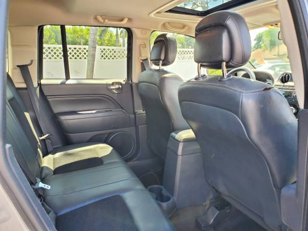 2014 JEEP COMPASS LATITUDE 4x4 - 85k mi - ECONOMICAL & SAFE AMERICAN for sale in Fort Myers, FL – photo 8