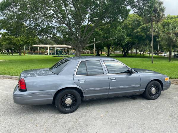#1 2009 Crown Victoria Police interceptor 4.6 Mustang GT engine... for sale in Hollywood, FL – photo 4