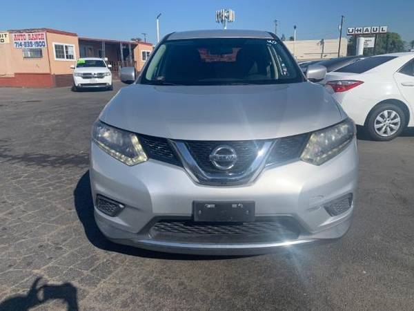 2016 Nissan Rogue SV EASY FINANCING AVAILABLE - cars & trucks - by... for sale in Santa Ana, CA – photo 2