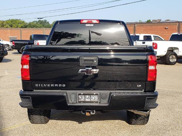 2018 Chevy 1500 Crew Cab Z71 for sale in Tyler, TX – photo 5