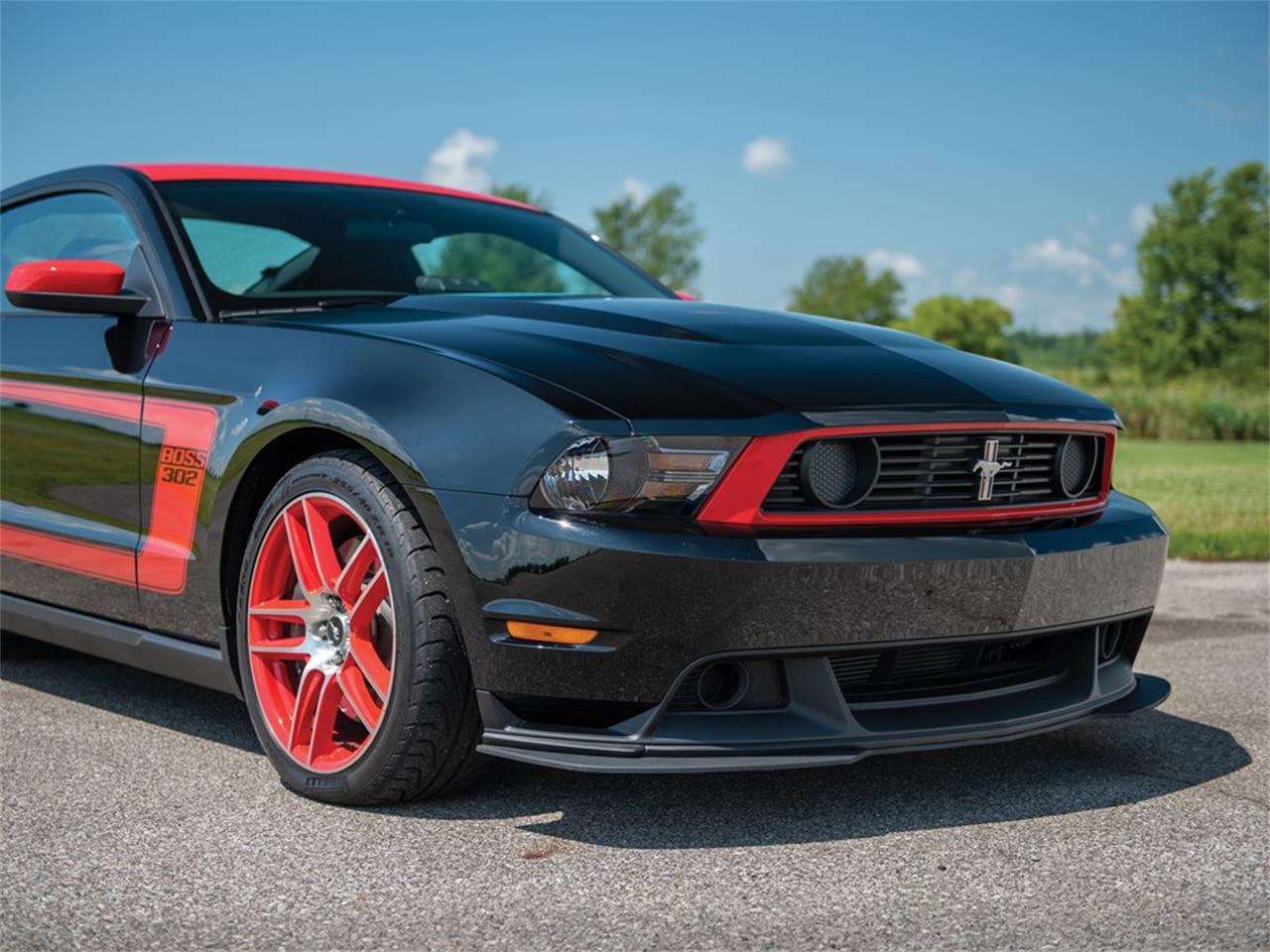 For Sale at Auction: 2012 Ford Mustang Boss 302 for sale in Auburn, IN – photo 9