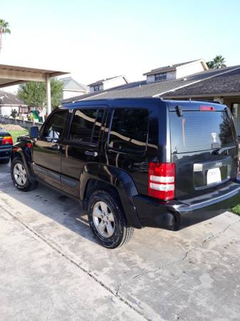 2010 Jeep Liberty - cars & trucks - by dealer - vehicle automotive... for sale in San Juan, TX – photo 12
