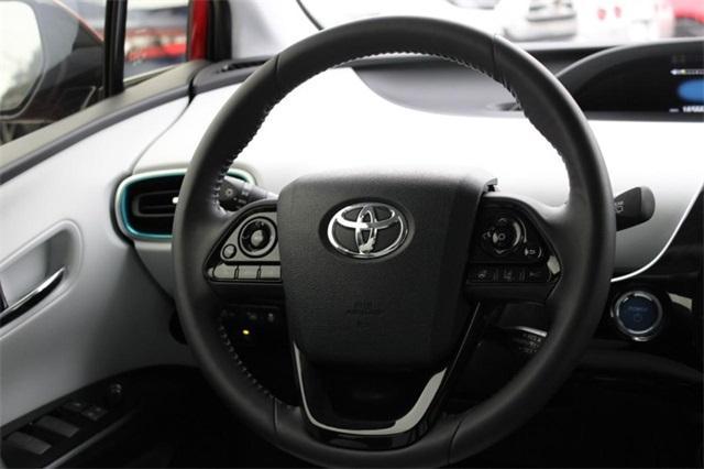 2020 Toyota Prius XLE for sale in Saint Louis, MO – photo 13