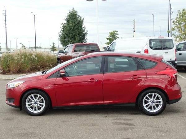2016 Ford Focus hatchback SE (Ruby Red Metallic Tinted for sale in Sterling Heights, MI – photo 5