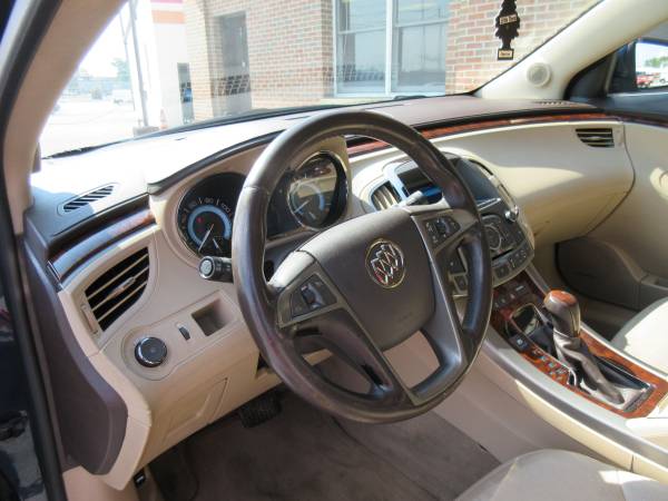 ** 2011 BUICK LACROSSE CXL- LOADED!LEATHER!MOONROOF!GUARANTEED... for sale in Lancaster, PA – photo 10