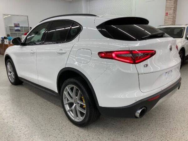 2018 Alfa Romeo Stelvio Sport - - by dealer - vehicle for sale in Fairfield, OH – photo 5