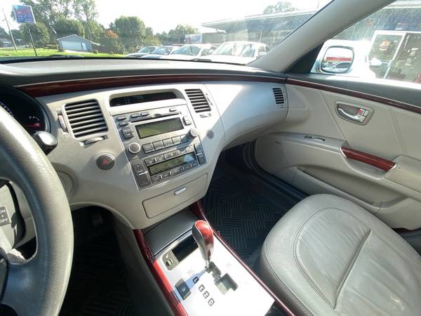 2008 Hyundai Azera Limited - - by dealer - vehicle for sale in Sellersburg, KY – photo 8
