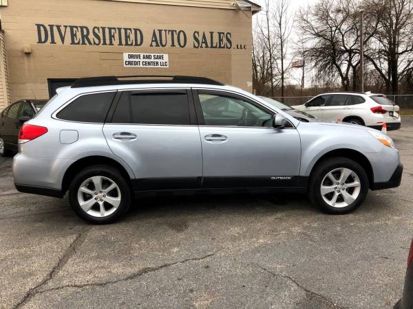 2013 Subaru Outback 4dr Wgn H4 Auto 2 5i Premium Wagon AWD All for sale in Cleveland, OH – photo 4