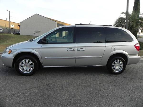 2006 Chrysler Town & Country Touring **ONLY 136K MILES** @@Mint@@ No P for sale in Martinez, GA – photo 2