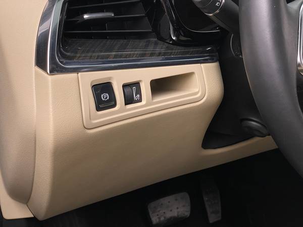 2018 Caddy Cadillac XT5 Sport Utility 4D suv Black - FINANCE ONLINE... for sale in Brooklyn, NY – photo 24