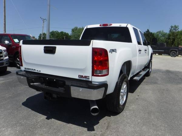 2011 GMC Sierra 3500 HD Crew Cab 4WD SLE Pickup 4D 8 ft Trades Welcome for sale in Harrisonville, MO – photo 9