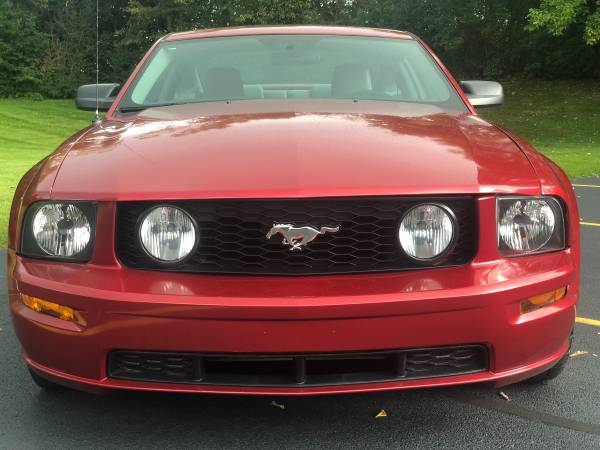 2005 Ford Mustang GT-Premium*84k-Miles*Auto*4.6L-V8*Leather*Great-Deal for sale in East Dundee, IL – photo 14