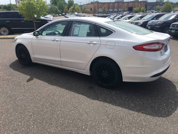 2016 Ford Fusion SE for sale in Eden Prairie, MN – photo 3