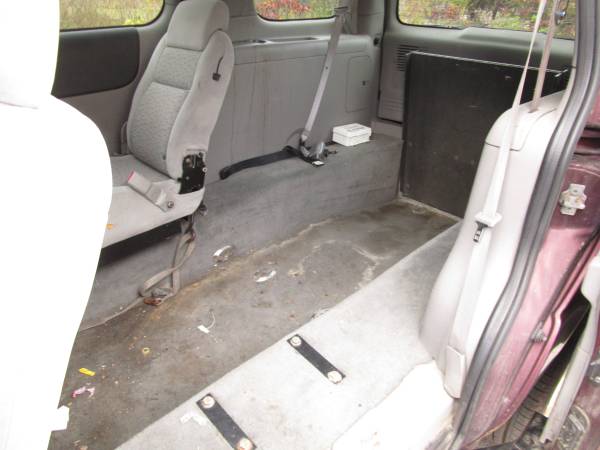 2007 chevrolet uplander handicap van for sale in Montrose, MN – photo 5