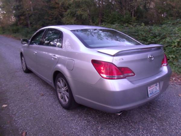 2005 Toyota Avalon-Very clean for sale in Bellingham, WA – photo 8