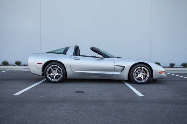 2004 Chevrolet Corvette Coupe Clean CARFAX Machine Silver Outstanding for sale in Charleston, SC – photo 15