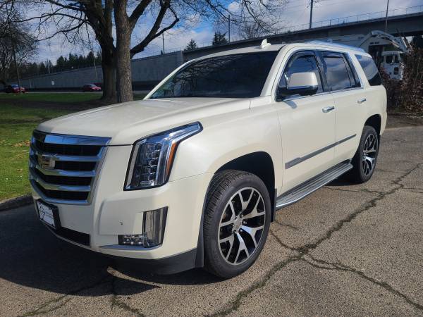 2015 Cadillac Escalade Luxury White/Black 4wd 109K Third Row Navi for sale in Portland, OR