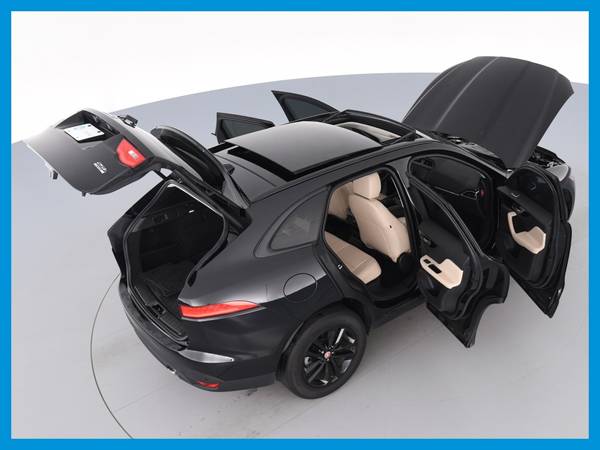 2018 Jag Jaguar FPACE 25t Premium Sport Utility 4D suv Black for sale in Sausalito, CA – photo 19