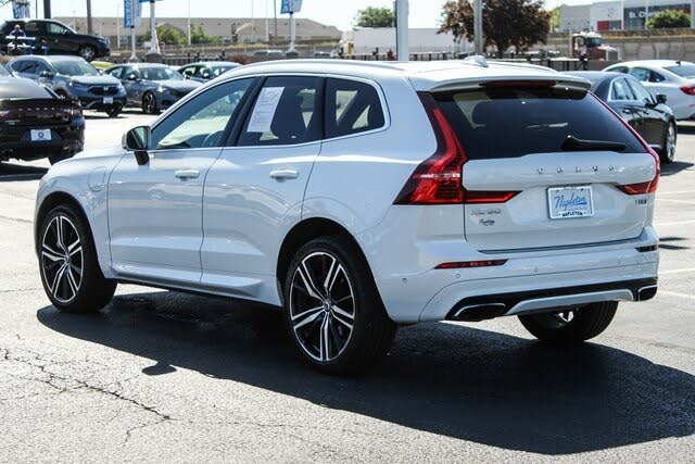 2019 Volvo XC60 Hybrid Plug-in T8 R-Design eAWD for sale in St Peters, MO – photo 3