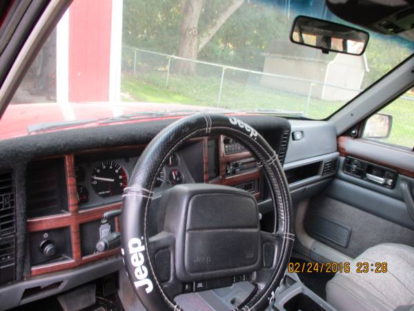 1995 Jeep Cherokee - cars & trucks - by owner - vehicle automotive... for sale in Canton, OH – photo 7