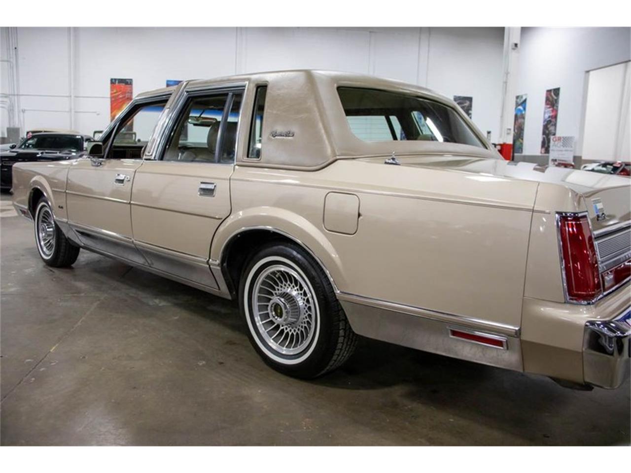 1989 Lincoln Town Car for sale in Kentwood, MI – photo 25