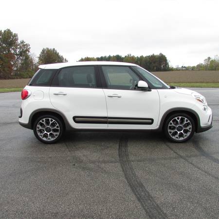 2014 FIAT 500L TREKKING - cars & trucks - by dealer - vehicle... for sale in Galion, OH – photo 6