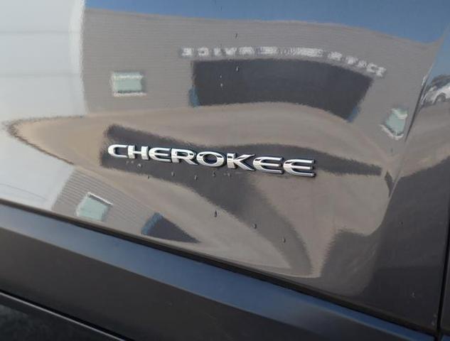2019 Jeep Cherokee Limited for sale in Pleasanton, KS – photo 6