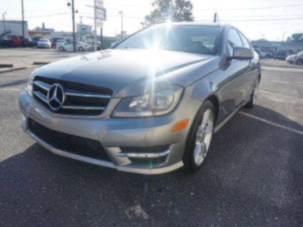 ►►►2014 Mercedes-Benz C-Class - cars & trucks - by dealer - vehicle... for sale in Metairie, LA – photo 3