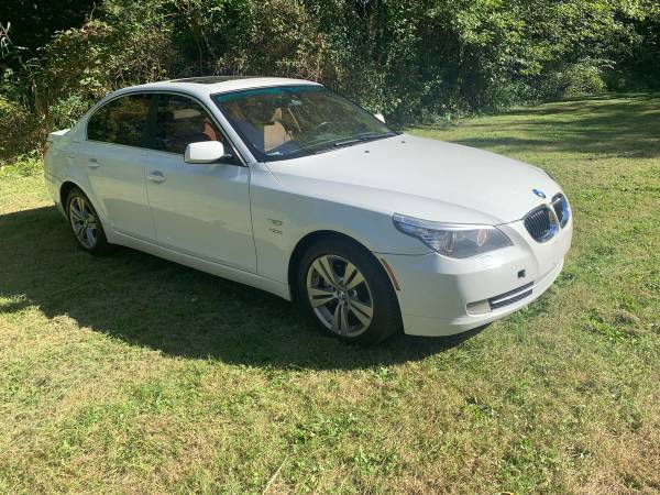 2009 BMW 525xi AWD for sale in Gary, IL