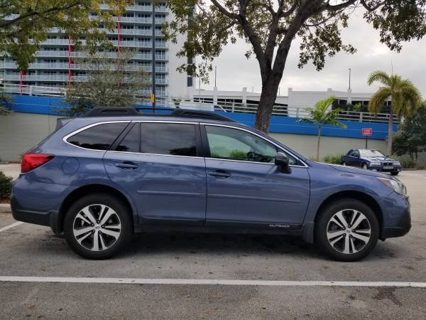 2018 Subaru Outback 2 5i Limited AWD CVT Lineartronic - cars & for sale in Hollywood, FL – photo 4