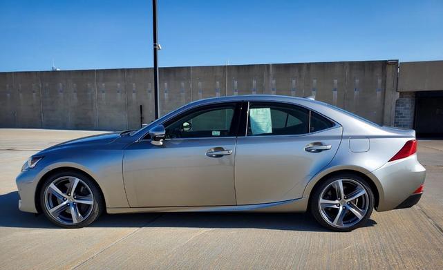 2017 Lexus IS 350 Base for sale in Chicago, IL – photo 6