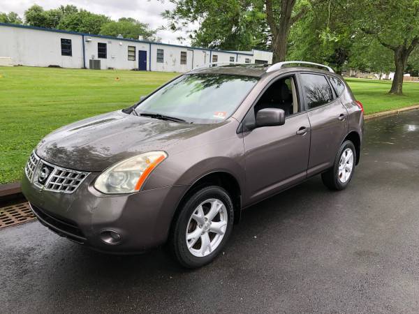 Nice 2009 Nissan Rouge SL AWD ~ Loaded ~ Leather ~ Hwy Miles for sale in Lambertville, NJ