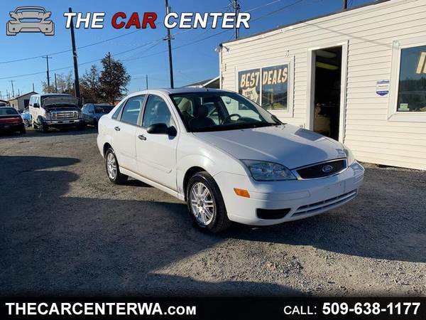 2007 Ford Focus ZX4 SES - cars & trucks - by dealer - vehicle... for sale in Spokane, WA