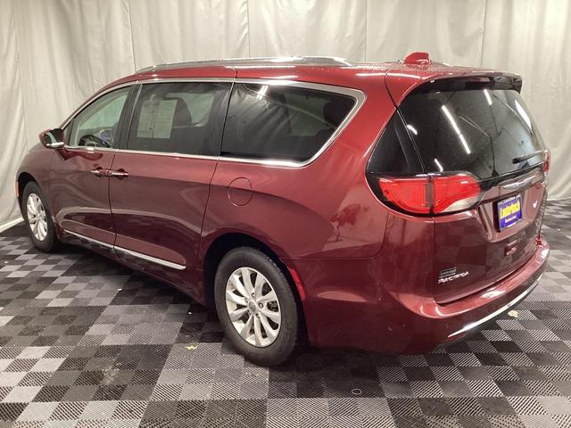 2019 Chrysler Pacifica Touring-L for sale in newton, iowa, IA – photo 4