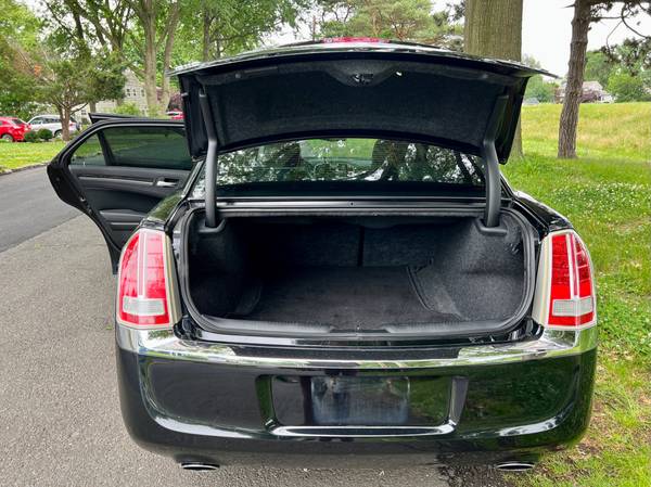 2012 Chrysler 300, gorgeous sedan 4 doors, 149K miles , looks for sale in Elizabeth, NJ – photo 13